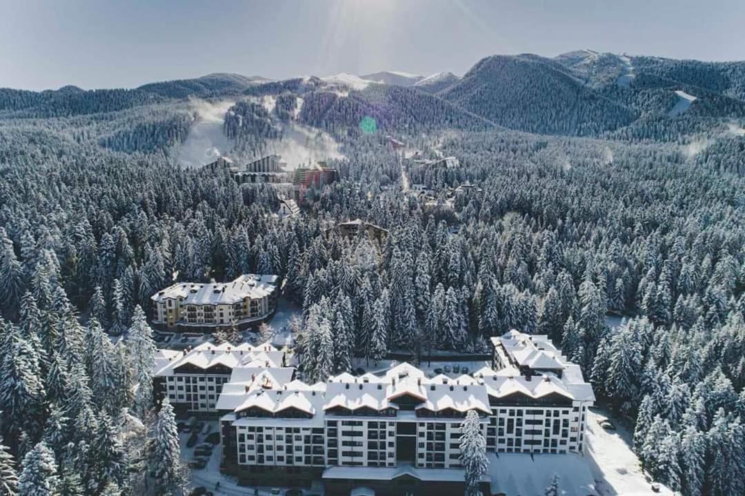 PineView boutique apartment Borovets Gardens Extérieur photo